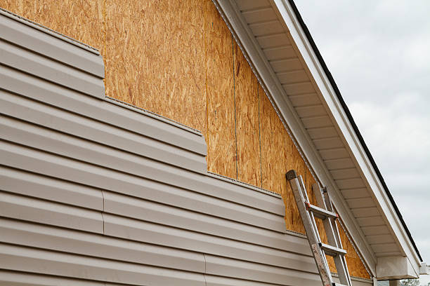 24/7 Emergency Storm Damage Siding Repair experts in Wesley Chapel, NC